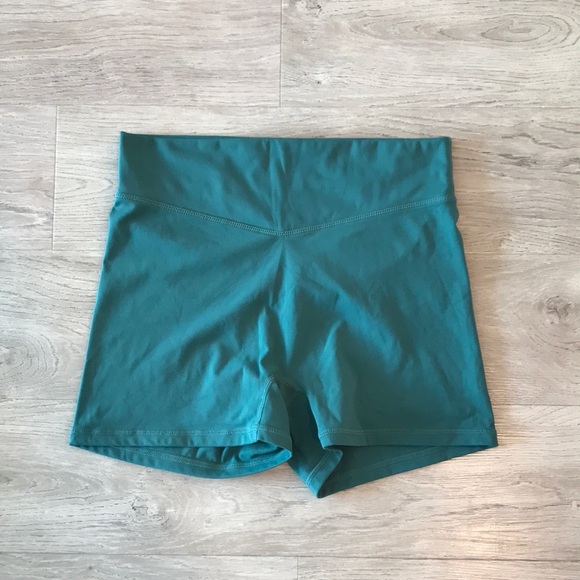 Balance Athletica Pants - Balance shorts